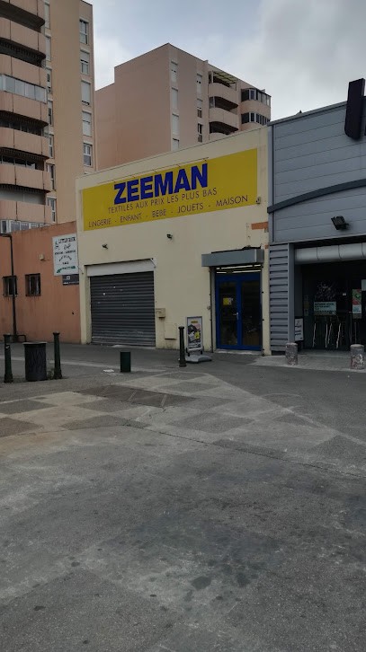 Zeeman Vitrolles, Magasin de Vêtements à Vitrolles