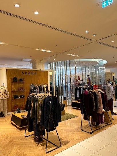 Soeur - Printemps Parly 2, Magasin de Vêtements au Chesnay