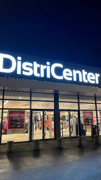 Magasin DistriCenter Fougères/Lécousse, Magasin de Vêtements à Lécousse