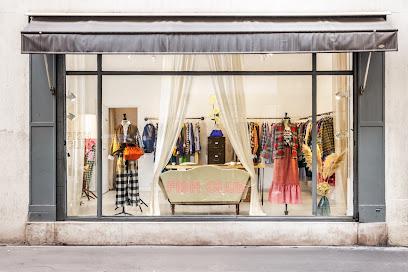 Fish Club Paris Magasin De Vêtements à Paris 09