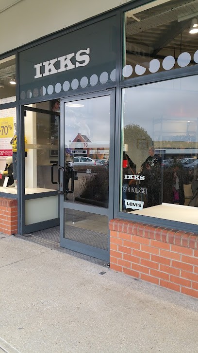 IKKS Outlet General Store, Magasin de Vêtements à Pont-Sainte-Marie