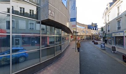 Riu, Magasin de Vêtements au Mans