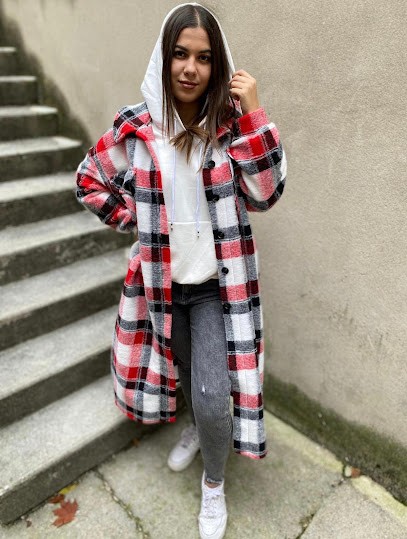 Essential For Her, Magasin de Vêtements à Oyonnax