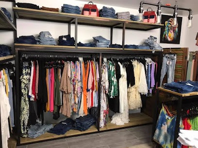 Shopping Atypique, Magasin de Vêtements à Soullans