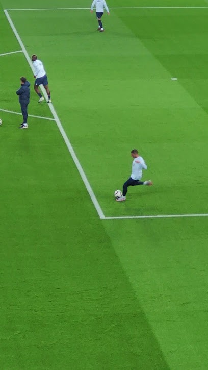 Shehara, Magasin de Vêtements à Issy-les-Moulineaux