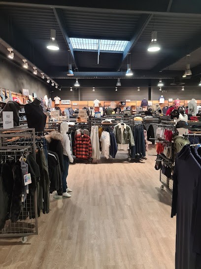 EJeans Joigny, Magasin de Vêtements à Joigny