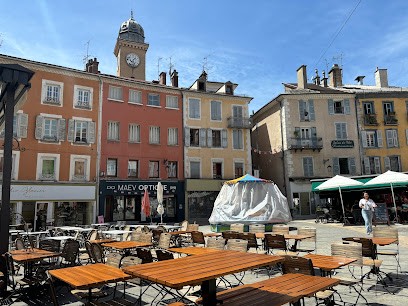 Green Diamond, Magasin de Vêtements à Gap