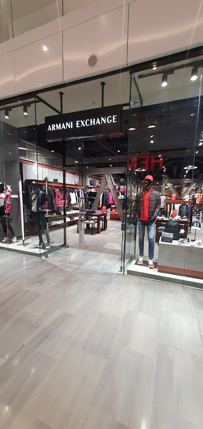 A/X Armani Exchange, Magasin de Vêtements à Metz