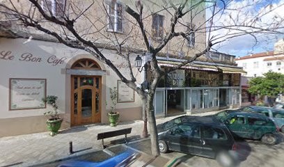 Galerie Des Iles, Magasin de Vêtements à L'Île-Rousse