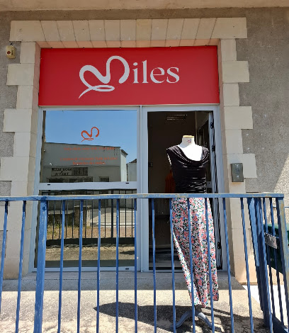 Miles, Magasin De Vêtements à Noyers-sur-Cher