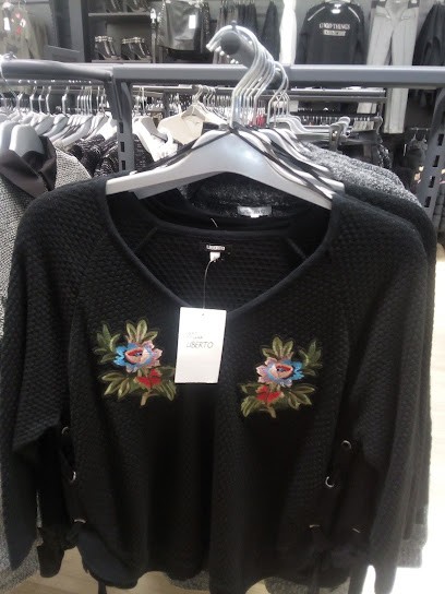 La Halle, Magasin de Vêtements à Sélestat