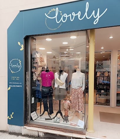 LOVELY, Magasin de Vêtements à Orsay