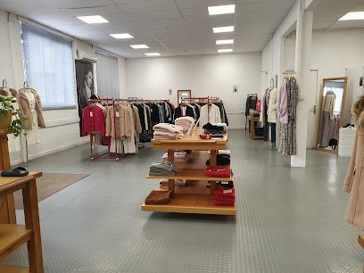 Magasin d'usine ZAPA Le Cheylard, Magasin de Vêtements au Cheylard