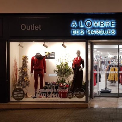 À L'Ombre Des Marques | La Roche-sur-Yon, Magasin de Vêtements à La Roche-sur-Yon
