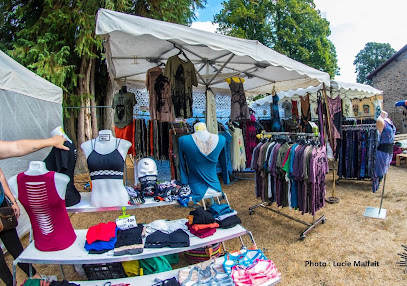 Que Se Vaya Bien, Magasin De Vêtements à Baladou
