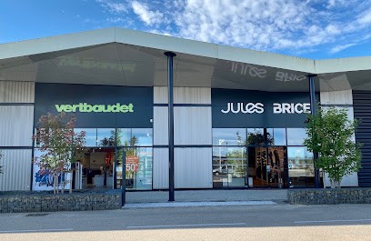 Jules Ibos, Magasin de Vêtements à Ibos