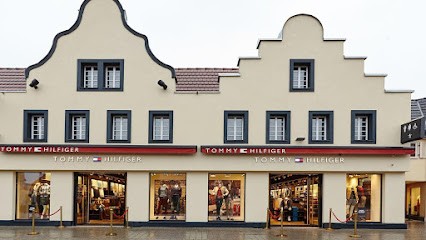 Calvin Klein Outlet, Magasin de Vêtements à Roppenheim