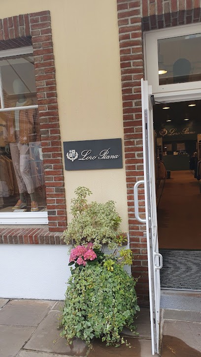 Tory Burch Outlet, Magasin de Vêtements à Serris