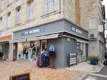 C17 Avenue, Magasin de Vêtements à Nérac