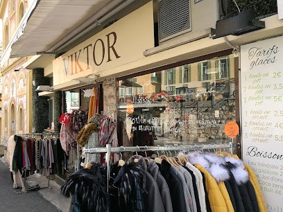 Viktor, Magasin de Vêtements à Villefranche-sur-Mer