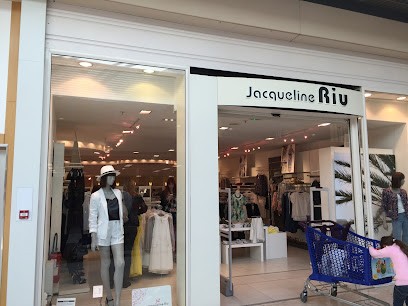 Riu Paris, Magasin de Vêtements aux Ulis