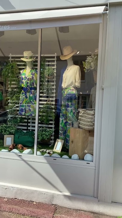 Suzanne Et Les Autres, Magasin de Vêtements à L'Isle-Adam