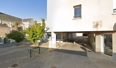 Polo Sur Mesure, Magasin de Vêtements à Saint-Michel-Chef-Chef