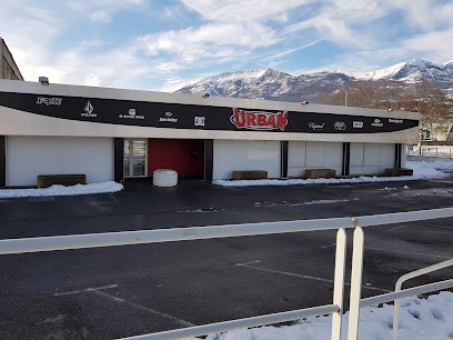 Urban, Magasin de Vêtements à Gap