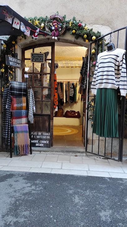 Numéro 7, Magasin de Vêtements à Valbonne