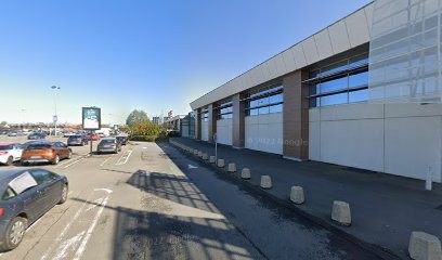 Quater Back, Magasin de Vêtements à Pacé