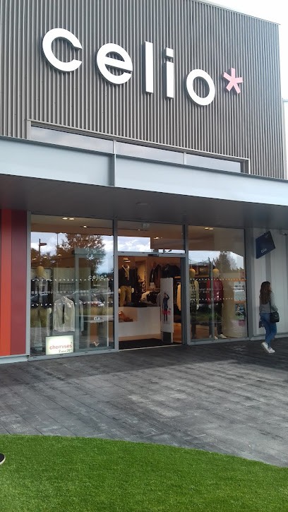 Celio, Magasin de Vêtements à Redon