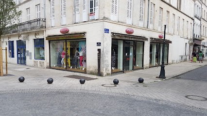 Formul., Magasin de Vêtements à Saumur