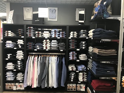 Men's Club, Magasin de Vêtements à Andel