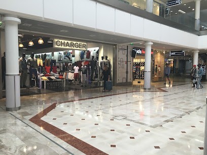 CHARGER, Magasin de Vêtements à Thiais
