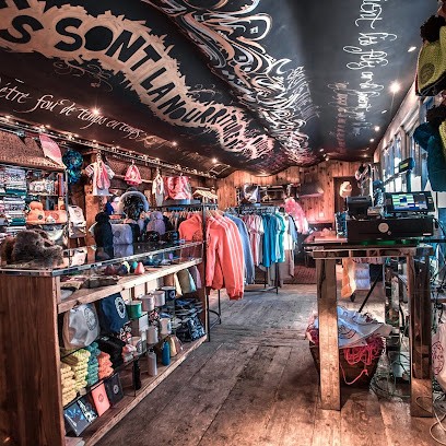 Folie Douce Shop, Magasin de Vêtements à Val-d'Isère
