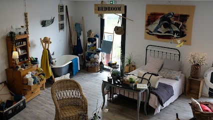 Lin Ou L'Autre, Magasin de Vêtements au Hézo