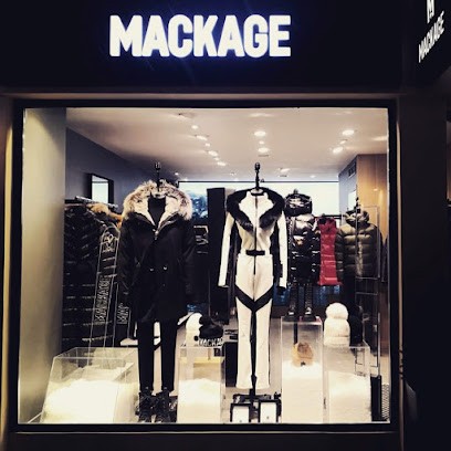 Mackage, Magasin de Vêtements à Megève