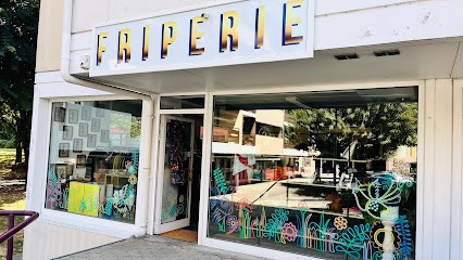 La Grange Aux Fripes, Magasin de Vêtements à Thonon-les-Bains