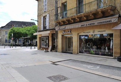 BOUTIQUE JARDEL Prêt à porter Homme - Femme / Chaussures Homme, Magasin de Vêtements à Sarlat-la-Canéda