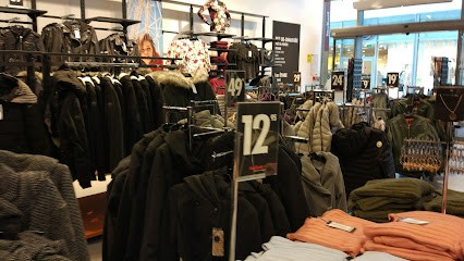 NEW YORKER, Magasin de Vêtements à Saint-Nazaire