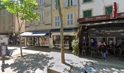 Charivari, Magasin de Vêtements à Salon-de-Provence