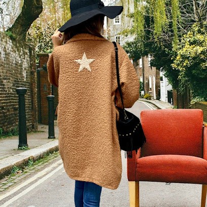 Le Showroom Des Filles, Magasin de Vêtements à Port-la-Nouvelle