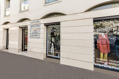 La Piscine, Magasin de Vêtements à Paris 18