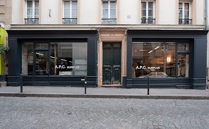 A.P.C. Surplus, Magasin de Vêtements à Paris 18