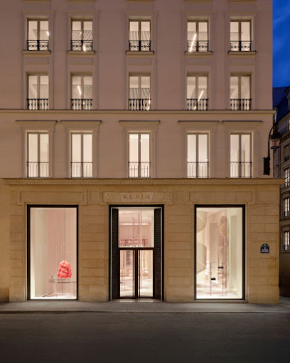 Alaïa Faubourg Saint-Honoré Magasin De Vêtements à Paris 08