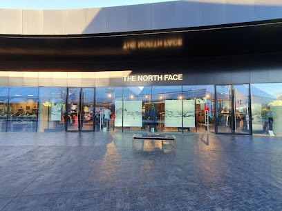 The North Face Lyon Villefontaine, Magasin de Vêtements à Bonnefamille