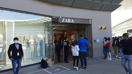 Zara, Magasin de Vêtements à Montpellier