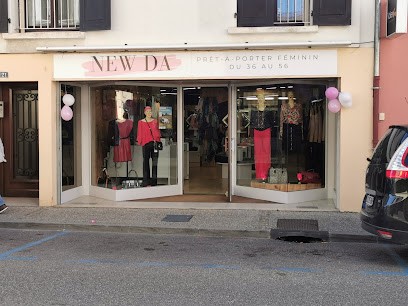 New DA, Magasin de Vêtements à La Côte-Saint-André