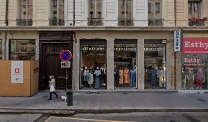 Amazone, Magasin de Vêtements à Lyon 06