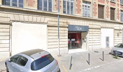 Calvin Klein, Magasin de Vêtements à Reims